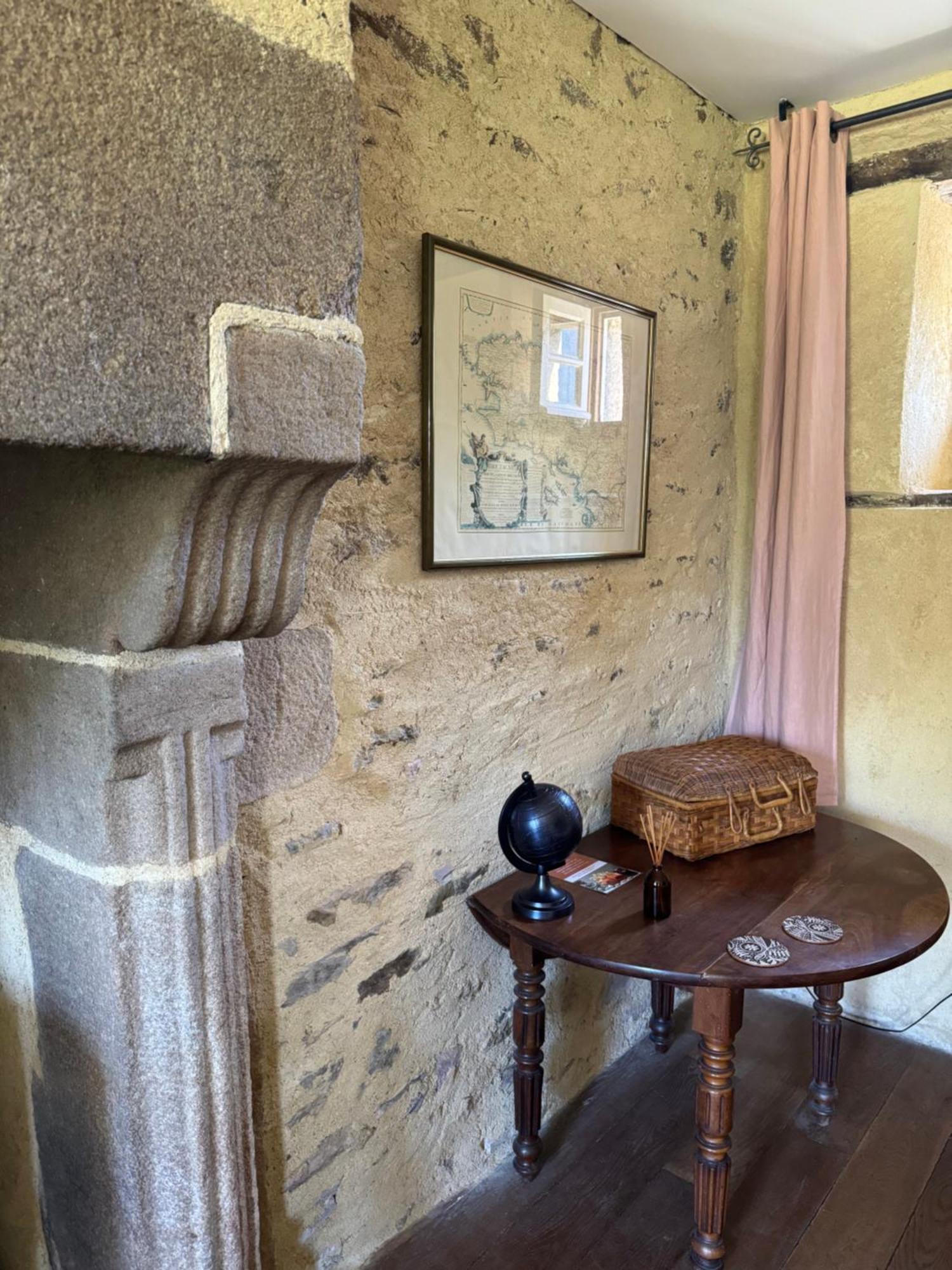 Le Domaine De Coat Rogan, La Chambre Du Tregor Ploezal Buitenkant foto